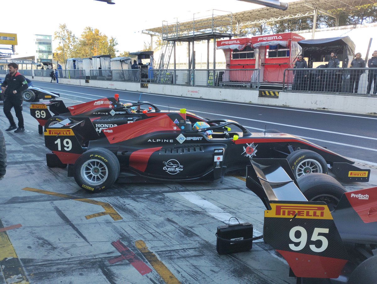 綺麗に澄んだ青空のもとFRECAスタート！！

#FRECA #Lemansinfocom