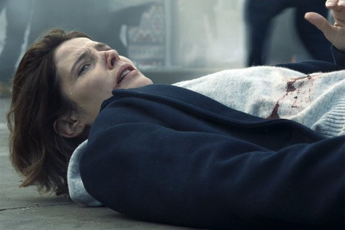 Hoy, en decisiones polémicas dentro de #MarvelStudios, una imagen que vale más que mil palabras:

¿Habrías hecho lo mismo? En redacción estamos a una: NO ✖️