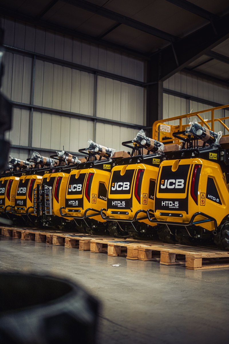 Watling_JCB's tweet photo. ๐ง Compact. Capable. Proven performance.
The JCB HTD5 Dumpster Range delivers strength, control and efficiency for every site.
๐ท HTD5 โ ยฃ8,250 +VAT
๐ท HTD5 Smart-Step โ ยฃ8,750 +VAT
๐ Buy online now: https://t.co/IJX7NJ2NrJ
#WatlingJCB #JCB #HTD5 #BuiltForWork https://t.co/4UjZ1b9v1z