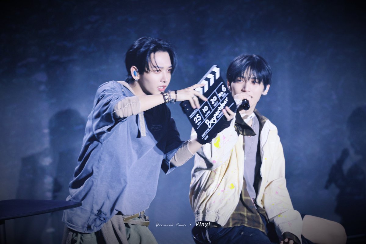 Vinyl_TJ's tweet photo. 2501020 sc

#TAESAN #태산 
#JAEHYUN #명재현
#띵동즈 
#BOYNEXTDOOR #보이넥스트도어 https://t.co/YyRbkicxNP