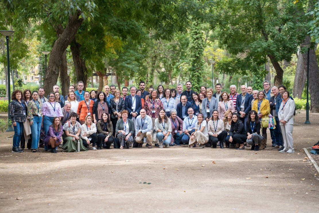 GVAfisabio's tweet image. 🏥#Fisabio y #DGSP participan en las IV Jornadas del proyecto Cohorte IMPaCT

🤝Investigadores e investigadoras principales de todas las CCAA asistieron al evento en el que se pusieron en común los retos del día a día y las buenas prácticas del proyecto

🔗cohorte-impact.es