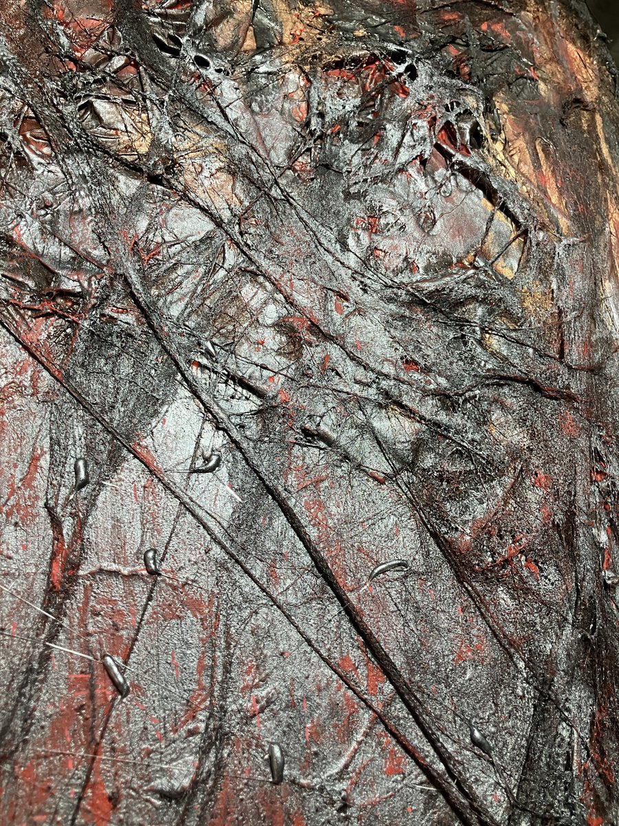 こちらも見え方悪くなければ展示します。
意識したのはナメクジ。