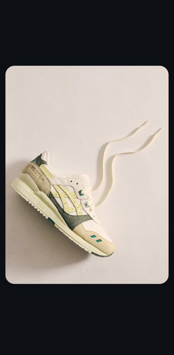 keith21bee's tweet photo. A need @RonnieFieg @ASICS_ZA https://t.co/PBI6OYZODa
