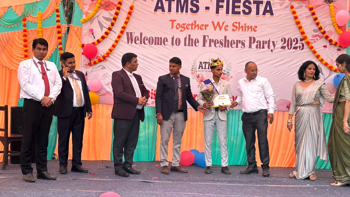 CollegeAtms's tweet photo. https://t.co/qH13Y3akkk