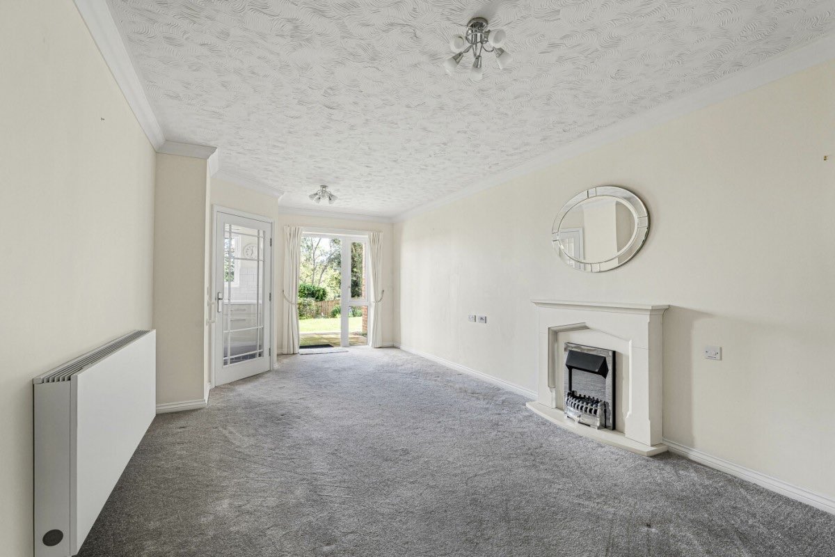 RETIREMENT APARTMENT FOR SALE ✨ Sachs Lodge
£250,000 Leasehold

📞 01803 296500

#retirementapartments #apartmentsforsale  #torquayproperty #torquay #estateagentstorquay #estateagentsdevon #devonproperty #torbay #englishriviera