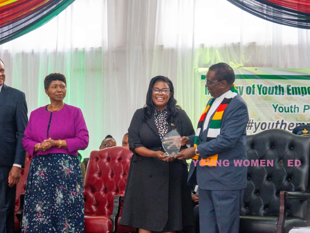 So honoured to receive an Excellence Award from the President at the National Youth Empowerment Symposium.
I am grateful to everyone who believed in me and supported my journey.
Let’s keep inspiring change, dream big, your hard work matters! 🙌🏽✨