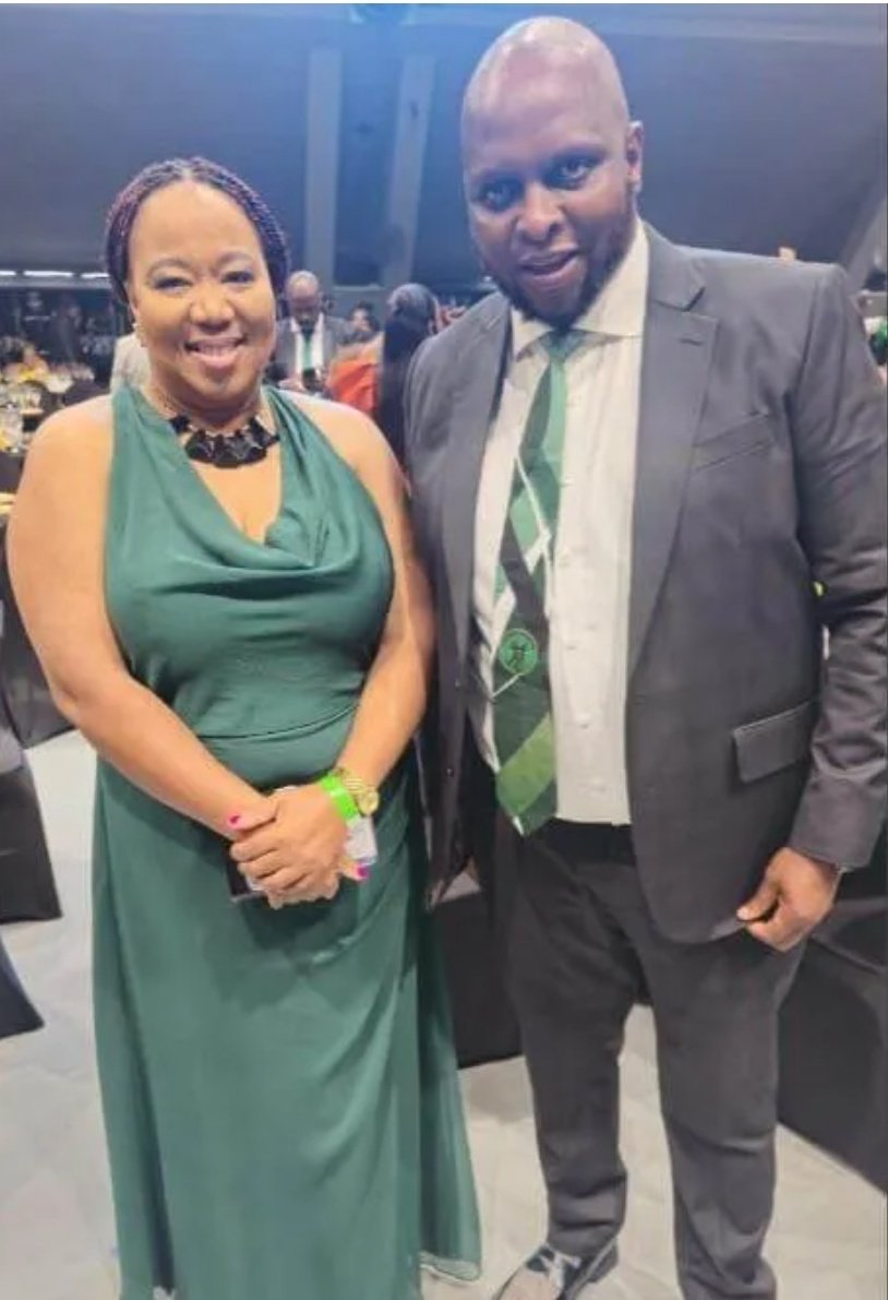 Breaking news 

The Afrika Mayibuye Movement, led by former EFF deputy president Floyd Shivambu, has announced the immediate removal of its First Deputy President, Nolusabalo Mcinga. 

In a statement, the party cited “unauthorised meetings with rival political leaders” as a