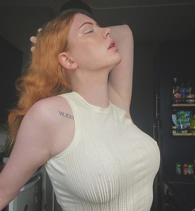 Samantha (@itssamanthaaaa_) on Twitter photo transphobes will look at this and call me “sir” like a simpy little slut transphobes will look at this and call me “sir” like a simpy little slut