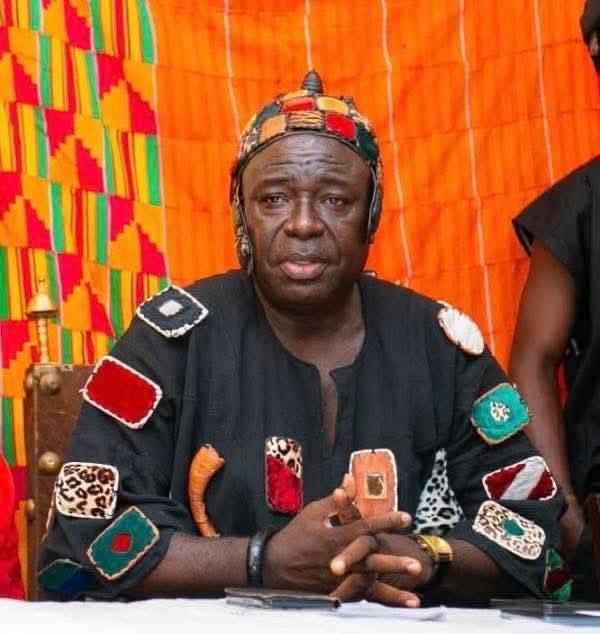 THESTATENEWSS's tweet image. Kadehene Steps Down After 21 Years
After two decades on the Kade stool, Osabarima Agyare Tenadu II has voluntarily abdicated, saying his decision is to promote unity and development in Kade and Okyeman.