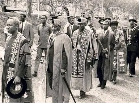 What you are seeing herein is the 1970 Makerere University Graduation  held in July 1970.: 

In the photo are: Presidents Julius Nyerere (Tanzania), Jomo Kenyatta (Kenya), Kenneth Kaunda (Zambia) &amp; Milton Obote (Uganda) in procession. 

Carrying the mace is none other than the