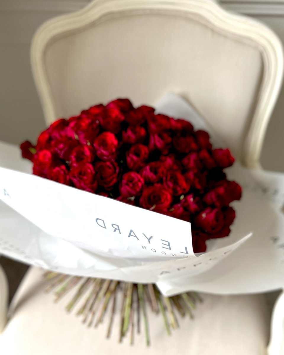 "I ordered flowers from Appleyard for our 22nd anniversary and was so impressed with both the quality and service..." 

Mr V's recent #review really made our day! 🌹 Experience our 50 red roses for yourself - bit.ly/3YO5PUD