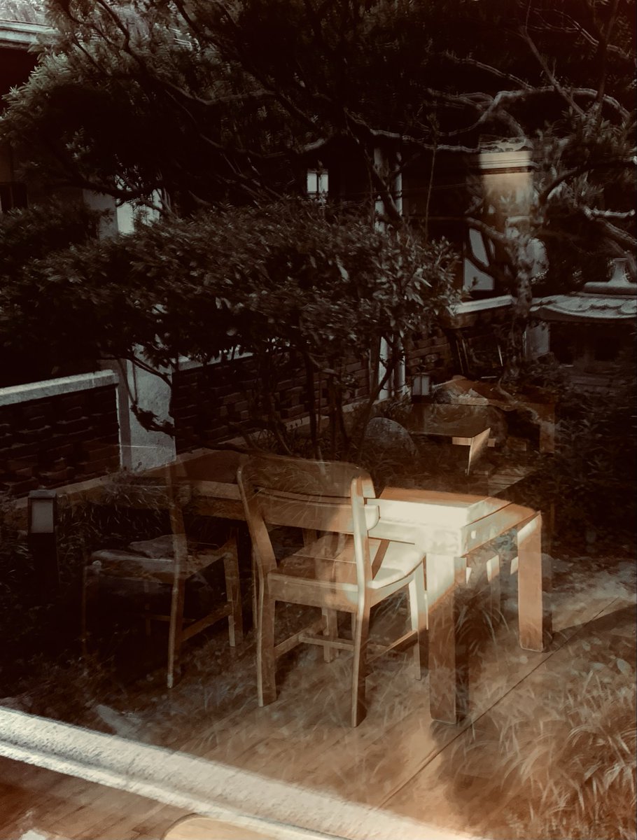 推薦輝人下午茶
全州   Haengwon  韓屋茶館
naver.me/xv6YDcZu

環境 餐 都絕美
但位置極其隱秘
人到門口都不一定知道自己到了

youtube.com/watch?v=fiTOFL…
從18:10開始

只是輝點的好像都不是人家的重點😆
後來去都是隨便亂點 驚喜更多