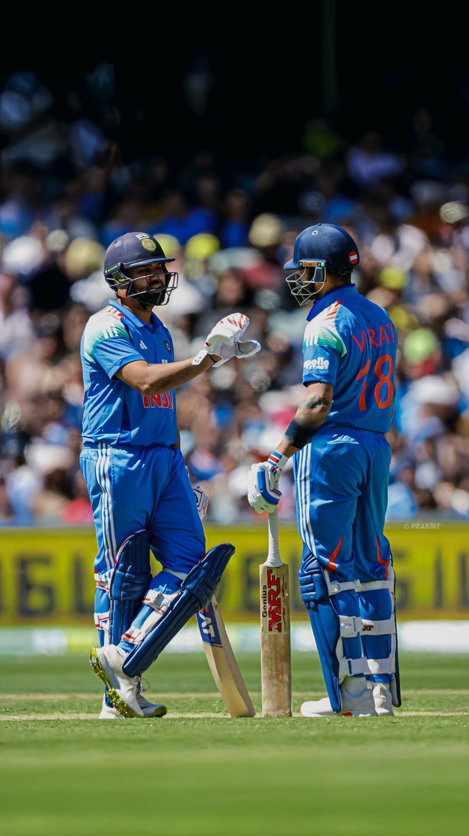 _nileshkrsingh_'s tweet image. Yeah 🔥🏏🇮🇳 #RohitSharma𓃵 #ViratKohli𓃵