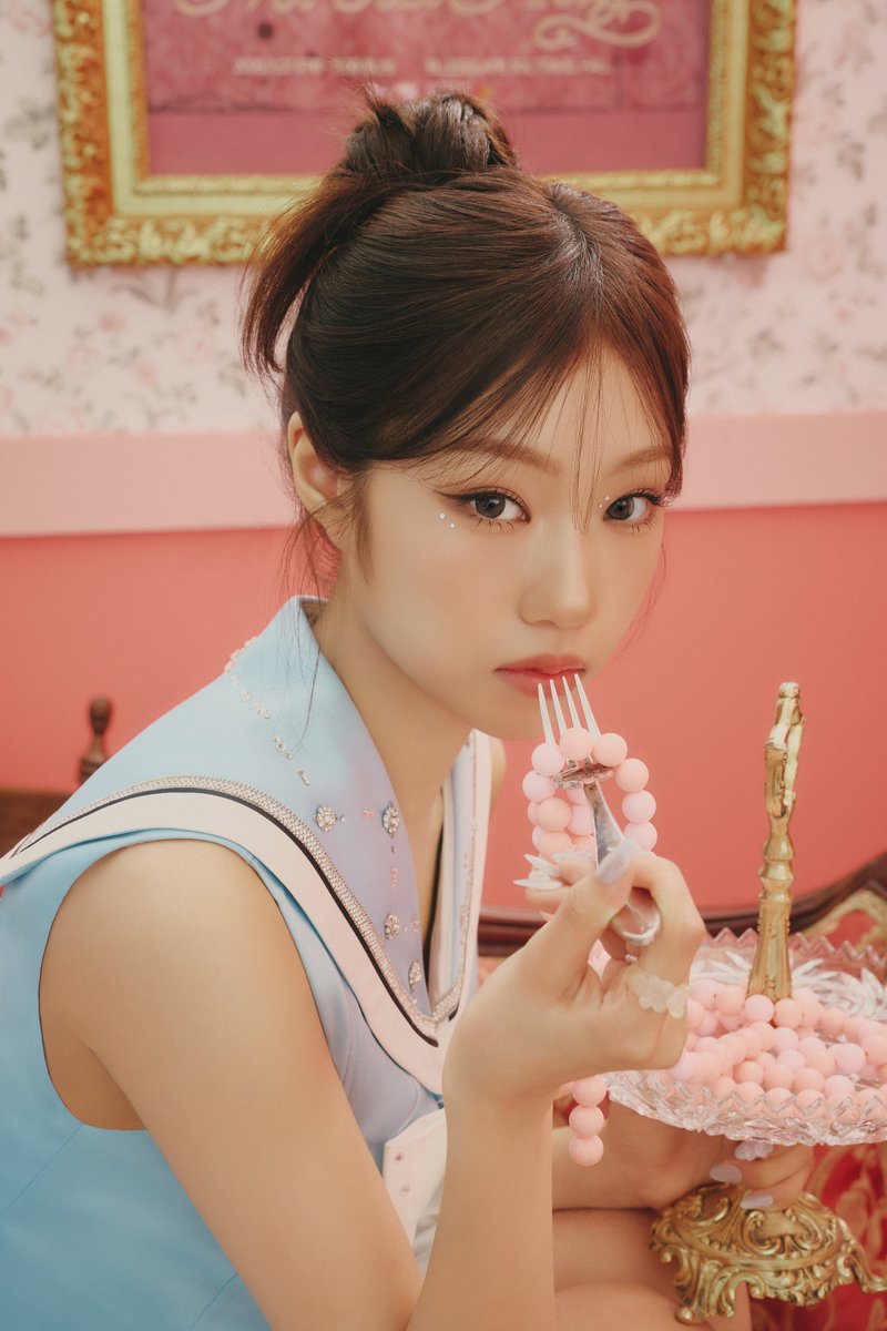 izna_offcl's tweet image. 2025 izna 1st FAN-CON &lt;Not Just Pretty&gt;
Concept Photo : CHOI JUNG EUN
#izna #이즈나
#CHOIJUNGEUN #최정은
#izna_FANCON
#NotJustPretty #izna_NotJustPretty