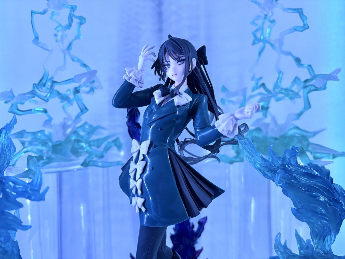 ラウンドワン限定 Ado フィギュア Winter ver. ラウンドワン