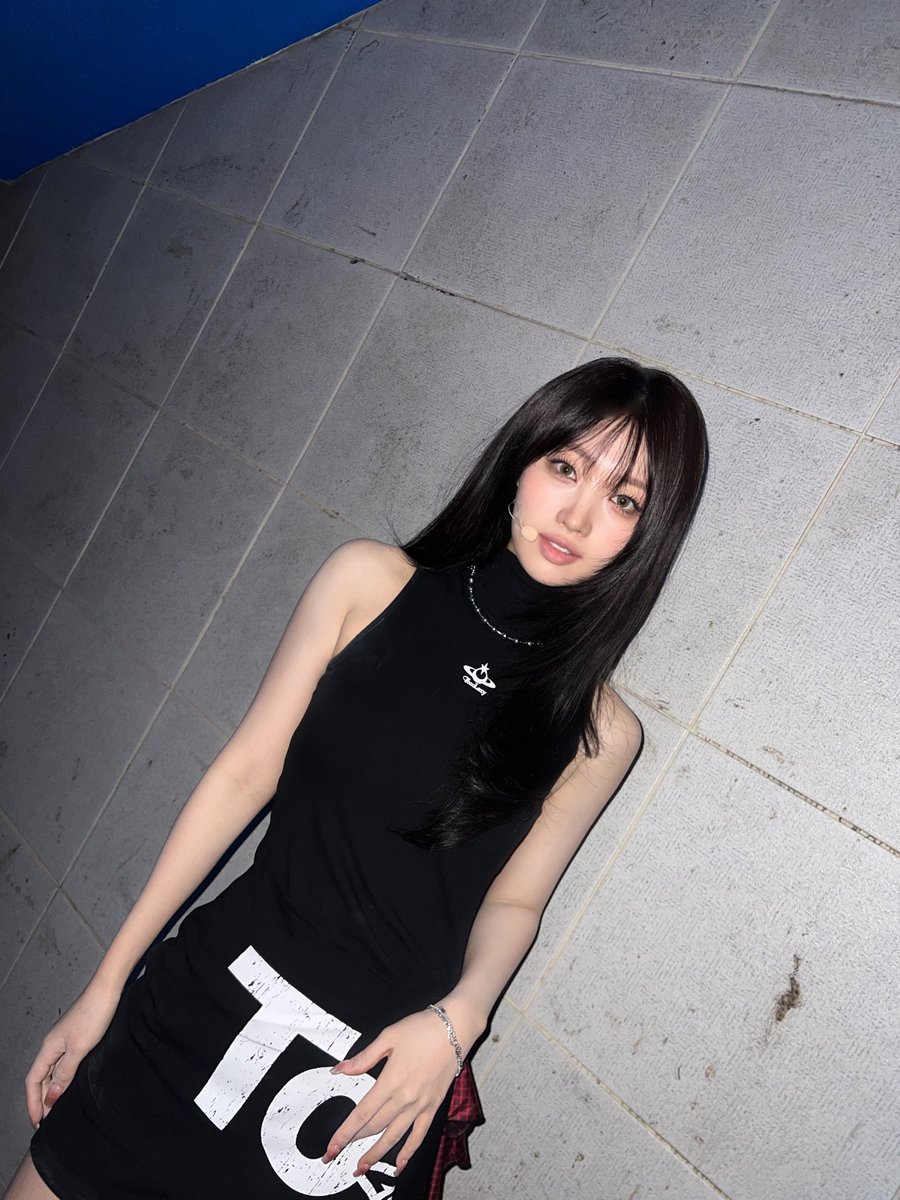 everglow pics tweet media