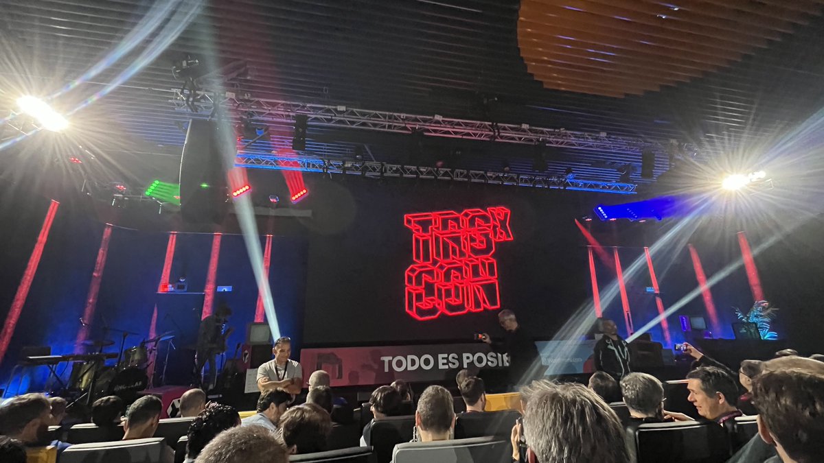mnicolao11's tweet photo. ¡Vamos! ¡Vamos!
Es el DÍA, toca disfrutar en la #TRGx
¡Aupa #TeamPanel !
@PanelSistemas apoyando la #TRGx ¡A lo loco!
/cc @jturegano @javilopezcam @m_checa @ricbrm https://t.co/62WrGFji2M