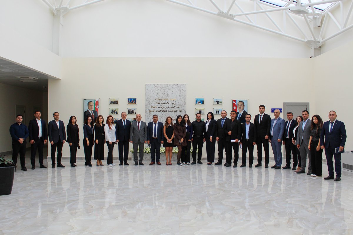 azstandart's tweet image. Azərbaycan Standartlaşdırma İnstitutu tərəfindən AZS ISO 31000:2022 “Risklərin idarə olunması. Rəhbəredici göstərişlər” #standart-ı əsasında təlim təşkil olunub.

Ətraflı – bit.ly/47owg7S

#Azstand #AZS