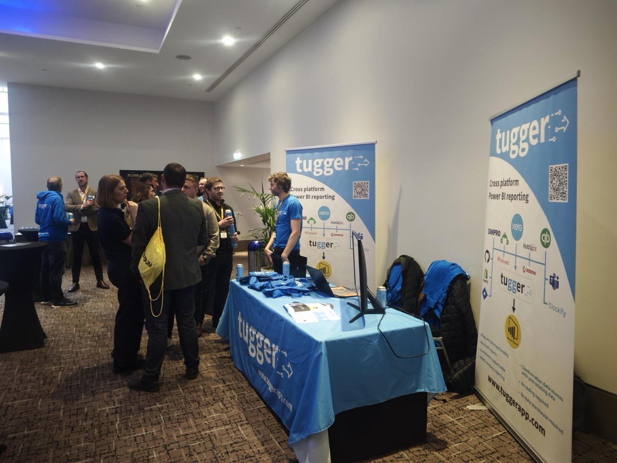 TuggerApp's tweet image. The Tugger beers were flowing at Simprosium last night! 🍻 

Great conversations, new connections, and good vibes all around. 
That’s what business magic looks like! ✨

@simprosoftware

#Tugger #TeamTuggerOnTour #Simpro #Simprosium2025 #TobyTheTinnie #TeamTugger