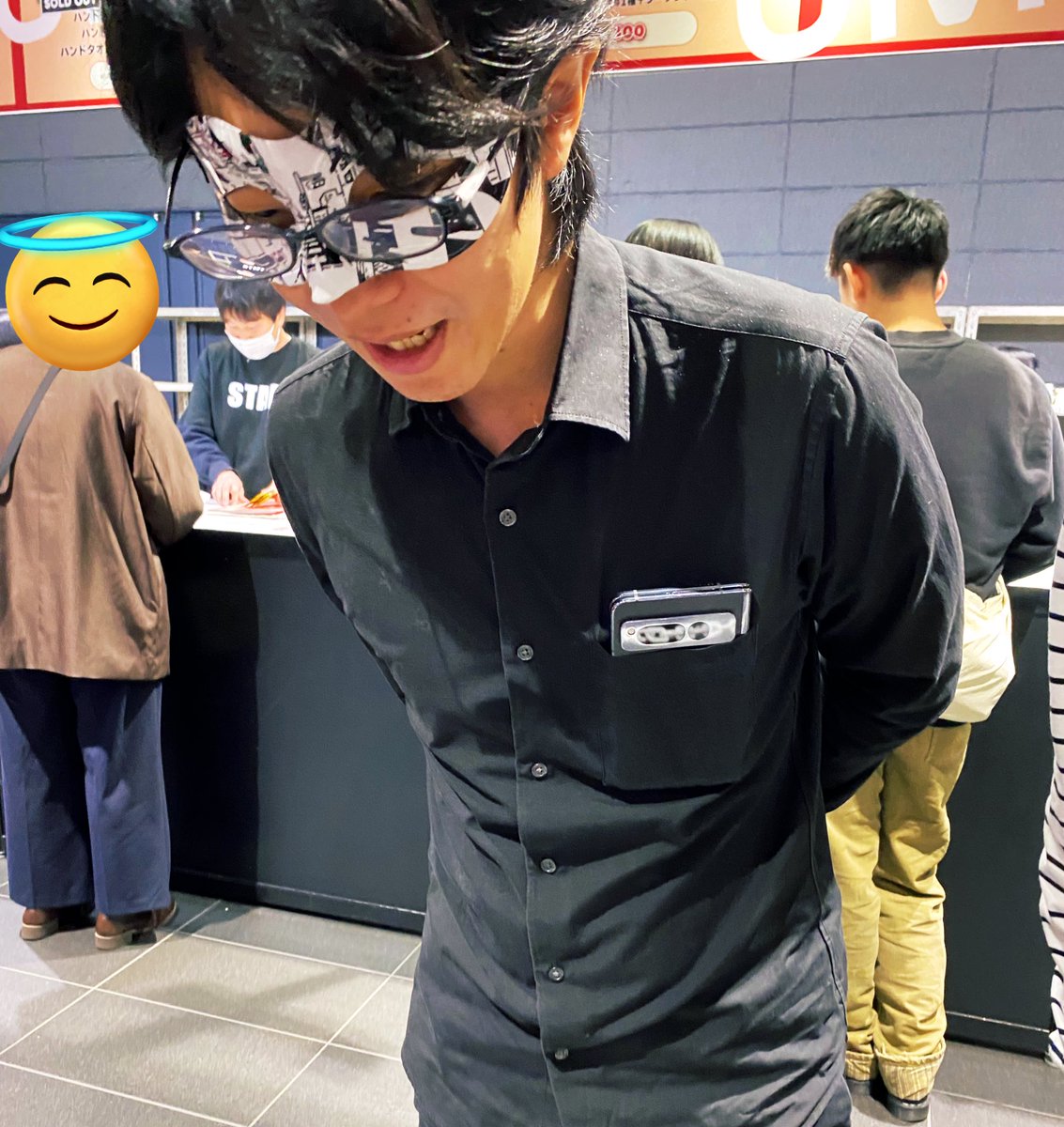 komako_o's tweet image. ãªã¢ã³ã20åšå¹Žå±ã«è¡ã£ãŠãããã§ãããç©è²©ã«äžŠãã§ããæå±±ãããããã€ãªã¬ã³ã¹ã3ã€ãâŠãã£ãŠãã€ãªã¬ã³ã¹ããŒãããã¯ã«é£ãã€ããŠãããŠKGFãæ¿æšãããŠããŸã£ãðããããšãããããŸããðâšèгãŠããããšè¯ããªãïŒâïžð¥