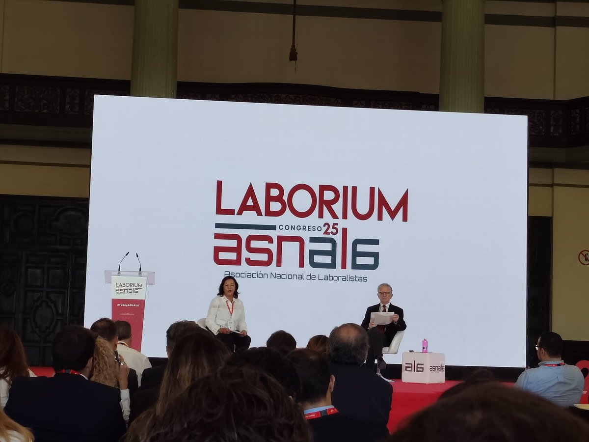 Disfrutando de la capacidad didáctica del magistrado del TS Antonio Sempere, presentado por la vicepresidenta de <a href="/ASNALA_/">ASNALA</a> <a href="/CintaVivancos/">Cinta Vivancos</a>: criterios jurisprudenciales del Supremo. #Laborium #25CongresoASNALA