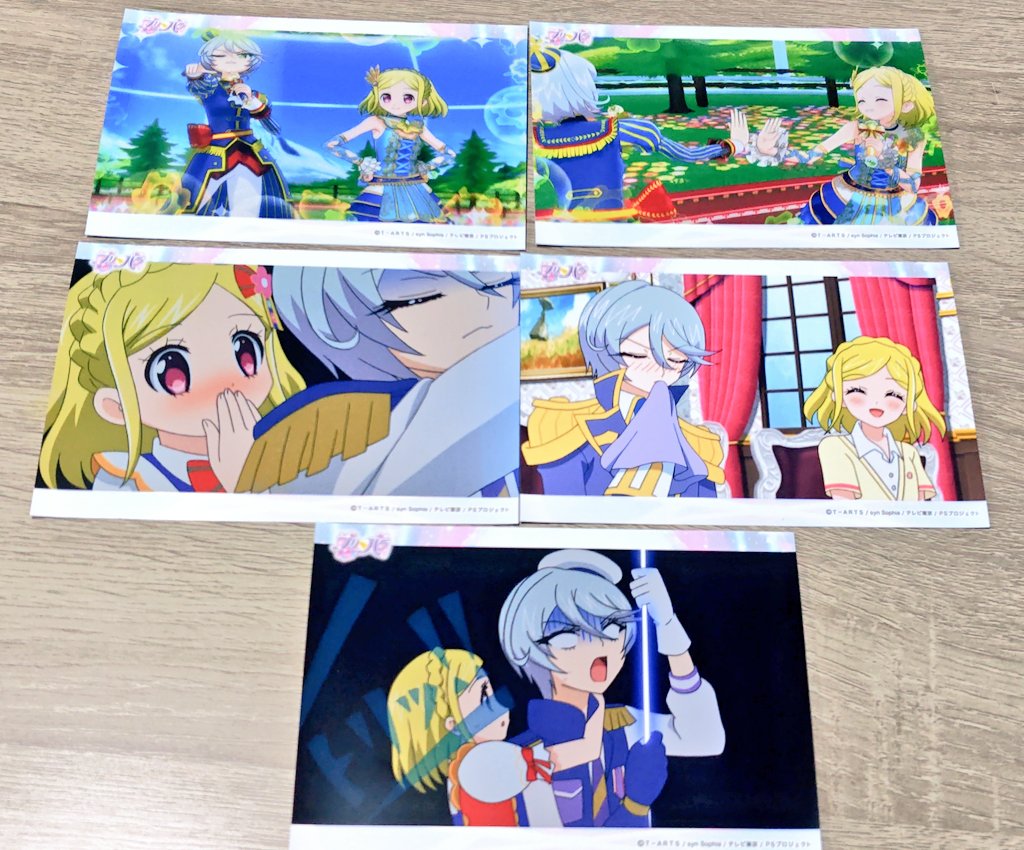 ❁⃘りあ❁⃘ Reze💣】 I really want flowers…from you🌼 . 📷: @nggleee