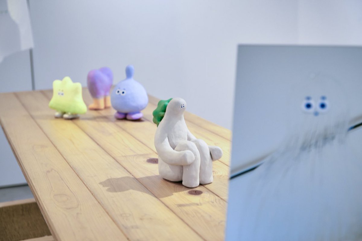 unu_pimo's tweet photo. 言葉×絵画×立体×空間の展示

これまでの集大成であり、ここから作って生きていく人生の始まりを感じる、自分にとってとても重要な個展になりました。

やってよかった〜🌞🌞 https://t.co/djZio6Fokd