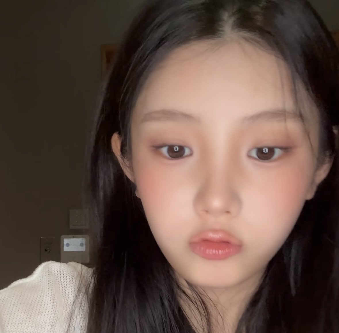 wonheeface0626's tweet photo. #원희 #아일릿 #WONHEE #ILLIT #ウォンヒ https://t.co/BpJnGnQCBN