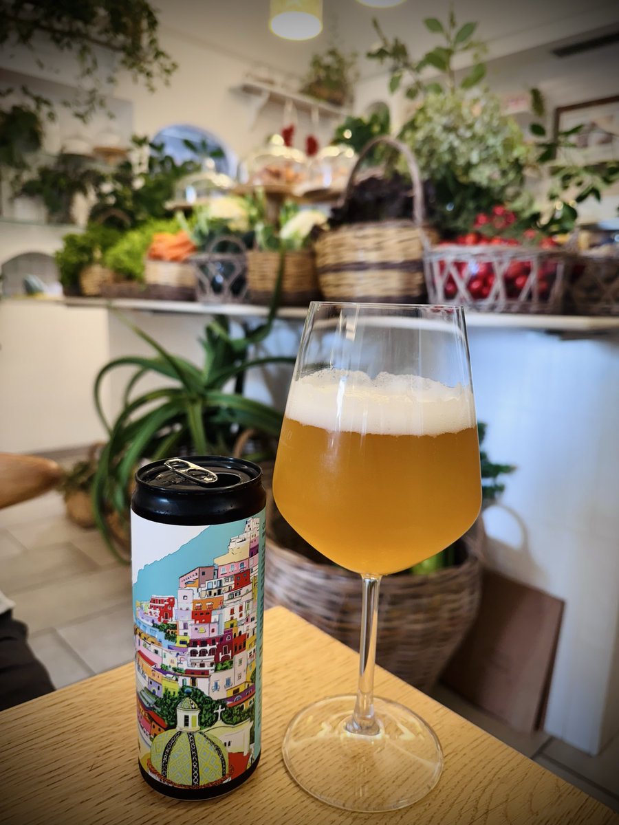firomx's tweet photo. caffè - birra. Los mejores sabores. Positano, Italia. https://t.co/qxzA9mv07t