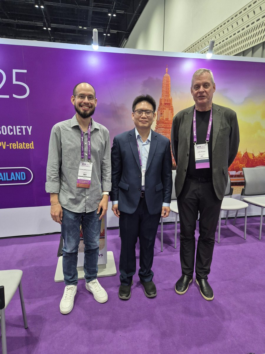 marianomolinna's tweet image. #NoncodingRNA session at #IPVS2025 with Karl Munger, Rooge Suvanasuthi &amp;amp; Zhi-Ming Zheng (virtual presentation) @IPVSociety #IPVSambassador