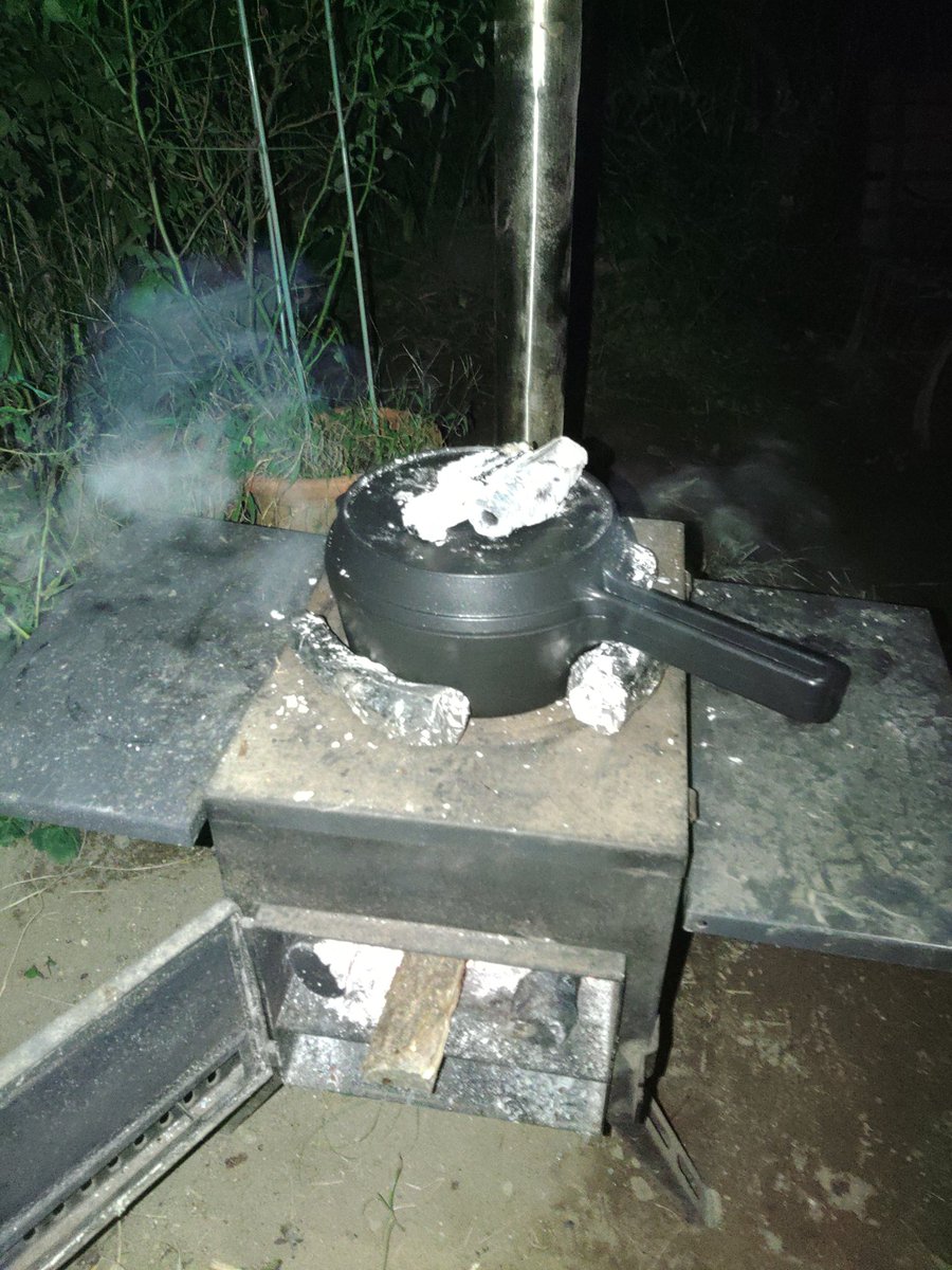 庭木煮炊きで消化中
雁木ではない