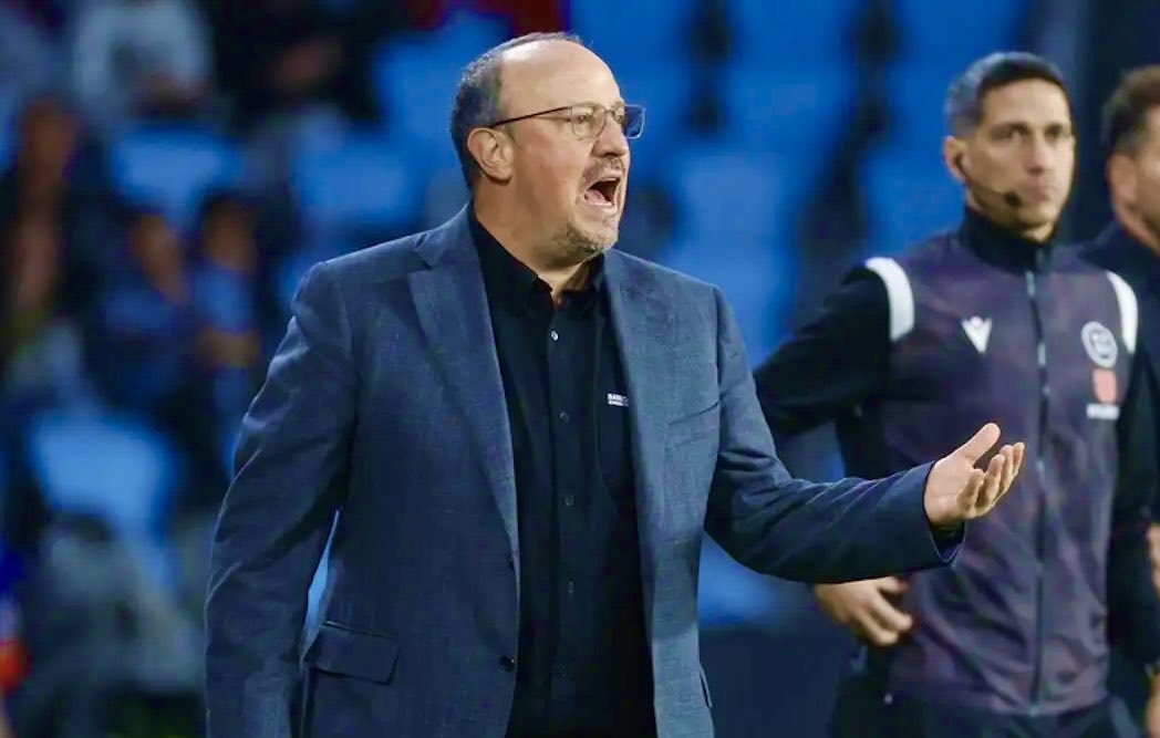 themisbc's tweet photo. Μπορεί αυτή η ομάδα να σοβαρευτεί αγωνιστικά;

Το ποδόσφαιρο δεν είναι πλέον παιχνίδι λαθών

Αν είναι να περιμενουμε την Αγγελικουση για να σοβαρευτούν οι παίκτες δλδ θα ασπρίσουν όλες οι τρίχες στα μαλλιά μας

Κάντε κάτι επιτέλους.
ΦΤΙΑΞΤΕ ΜΙΑ ΣΚΛΗΡΗ ΟΜΑΔΑ 

#paofc https://t.co/ji7obf7DLH