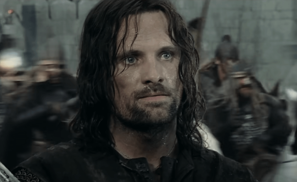 Peter Jackson filmed all 3 Lord of the Rings films simultaneously across 438 days in New Zealand.

The first builds fellowship through wonder. The second fractures it through war.

A creative gamble that redefined epic filmmaking.

Here’s how each film served cinema differently: