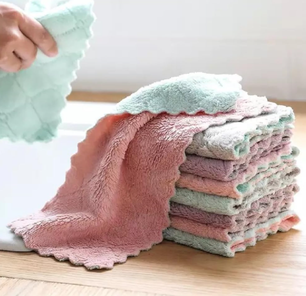 GrabOnIn's tweet photo. 🍽️ Sparkle up your kitchen! ✨🤩
SOBBY 10 Pcs Microfiber Cloths (Small Size) at just ₹249 😍
Perfect for quick & easy cleaning🧽
Buy Now: https://t.co/eewT1fi3RY
#KitchenEssentials #CleaningTools #Deals #GrabOn https://t.co/HiZK9RLRr5