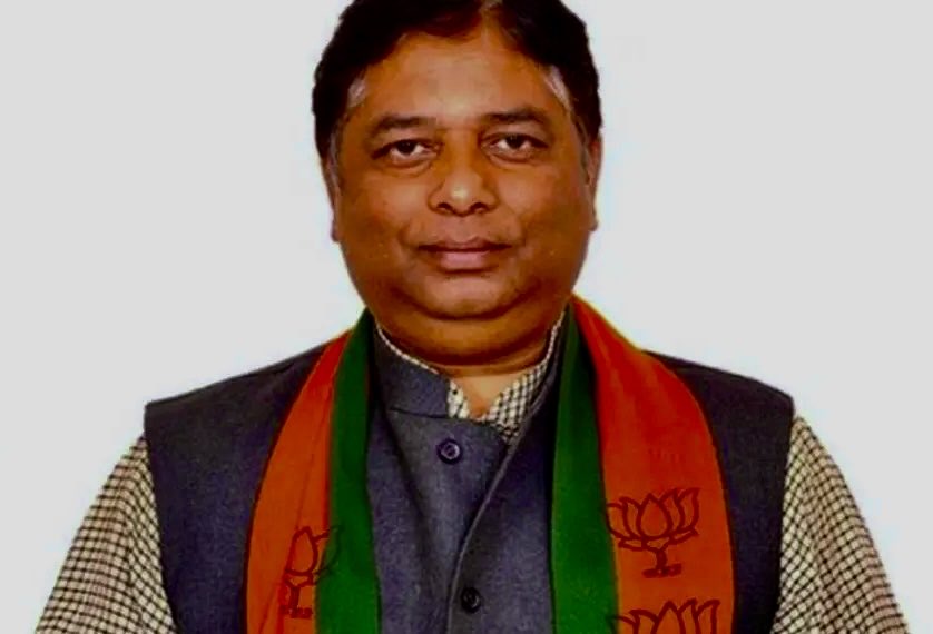 Qns24x7's tweet photo. <<<{(€(QNS)€)}>>>
>> #JustInn: BJP’s #SatSharma Wins 4th Rajya Sabha Seat From J&amp;K. https://t.co/dTngJP8hKW