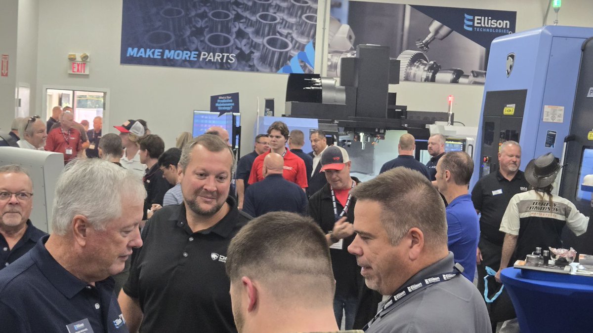 CAMWorks's tweet image. Join us on the Journey of the Part, partnering with Ellison Technologies and GSC to unleash the power of cutting-edge AI-based automation in @CAMWorks  for @SOLIDWORKS  - bringing designs to life with precision &amp;amp; efficiency! 

Know more: lnkd.in/g9ZrtZw