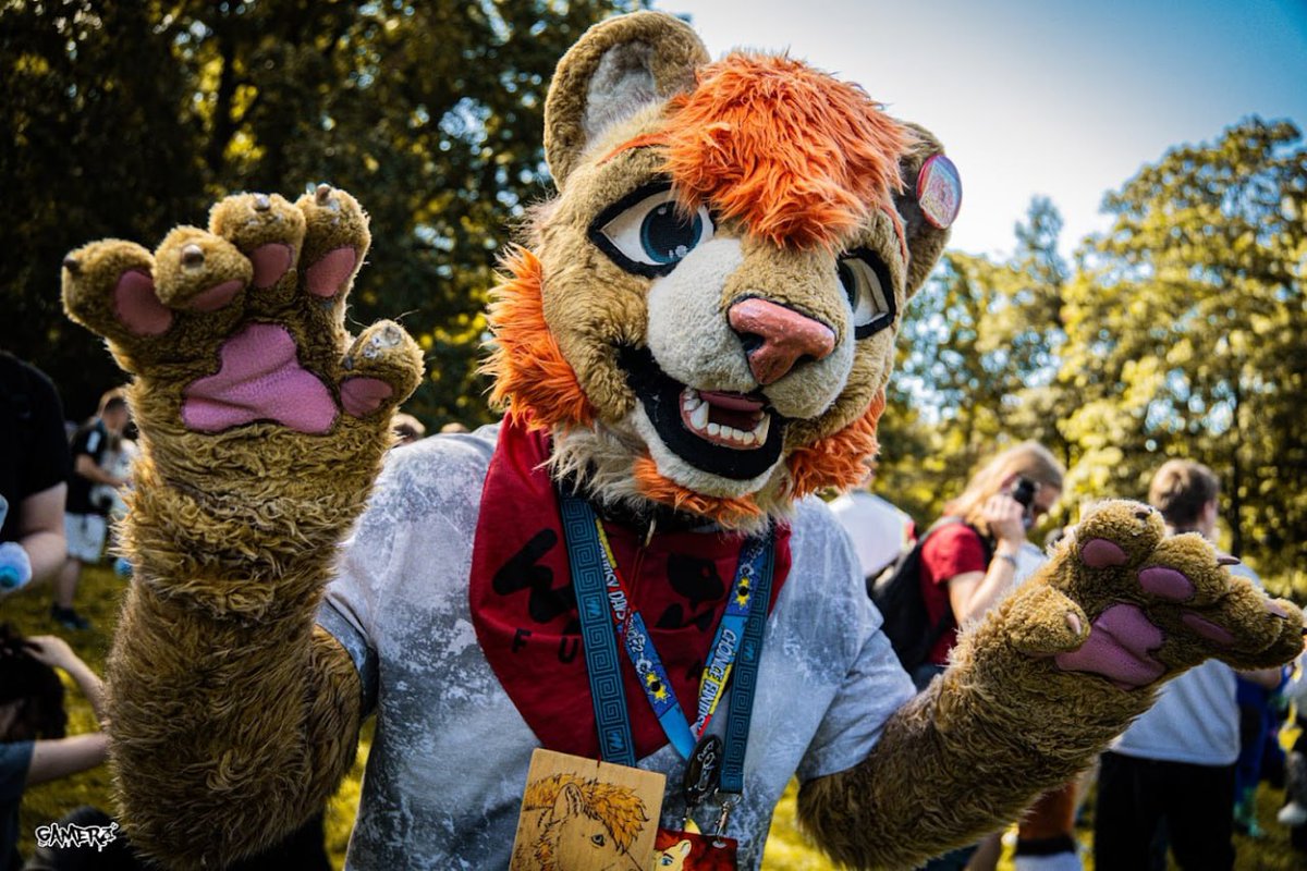 Zdjęcia z <a href="/WrocFutrzaki/">Wroof i Wrocławski Furwalk</a> #WrF2025.
Fotograf: <a href="/HiiGamerz/">Gamerz</a>.