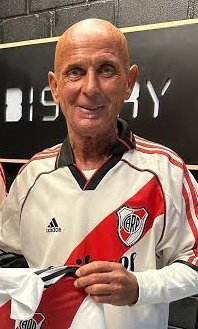 JulioCarp21's tweet photo. Que pelota Gerson https://t.co/6brRtbhEln