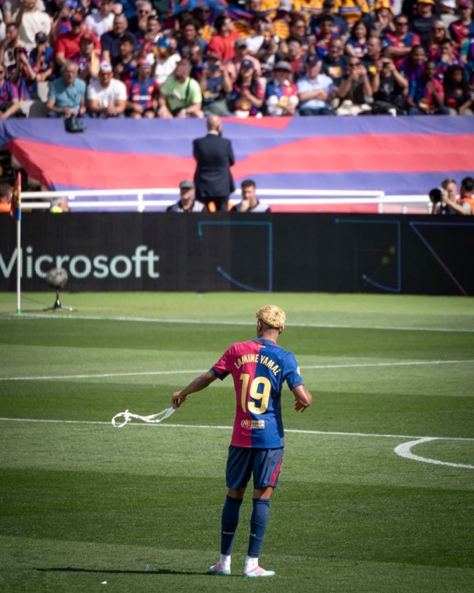 🚨 JUST IN: Real Madrid see Lamine Yamal's words as stupid and showing a lack of respect. Dani Carvajal will talk to him after the Clásico.

— <a href="/mundodeportivo/">Mundo Deportivo</a>