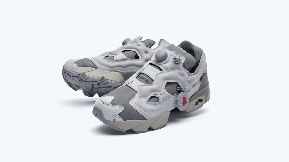 靴 26 PlayStation Reebok INSTAPUMP FURY 94 Japan's PlayStation x Reebok 30th Anniversary Collection