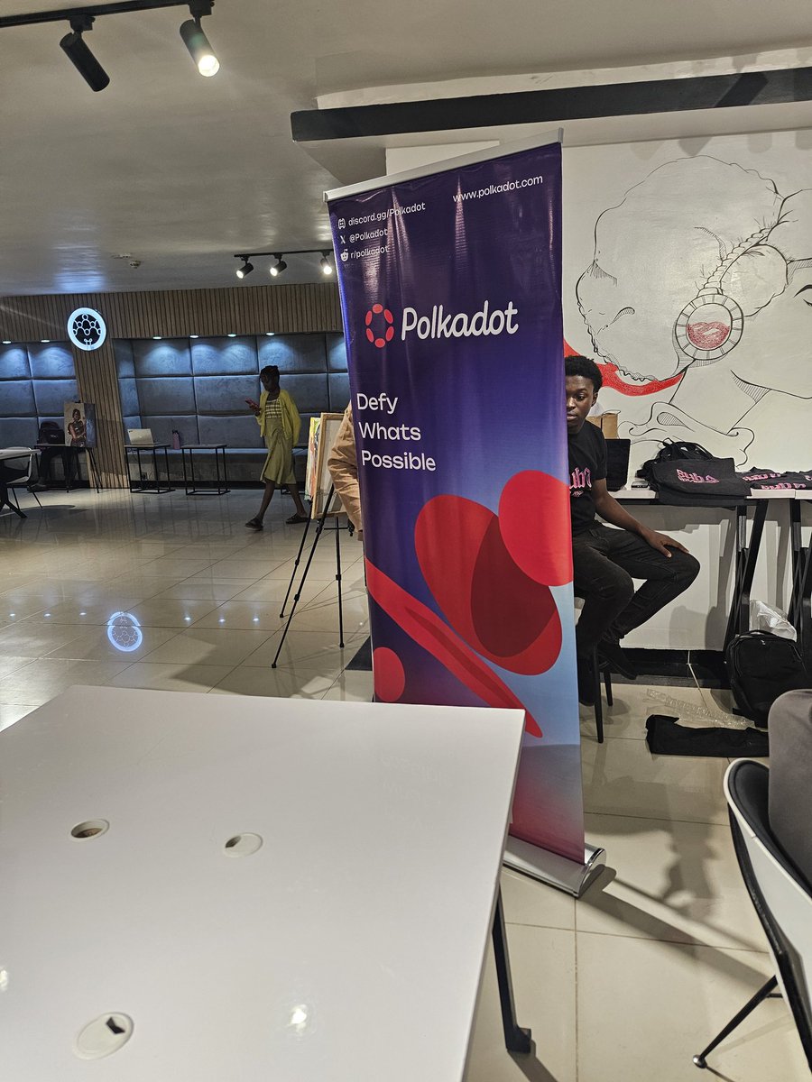 Live at the Polkadot Sub0 event!

If you’re here, say hi
The party’s about to get started! 👀