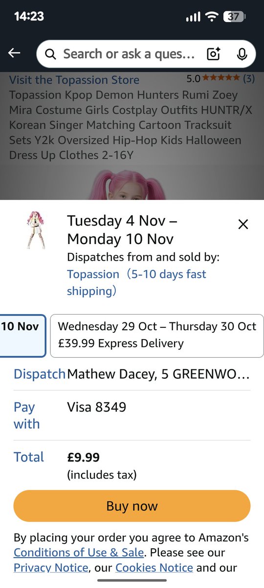 DaceyM82's tweet photo. @amazon on what planet does £40 delivery for a £10 child's costume make sense. Absolutely disgusting https://t.co/JqHmruOoWO