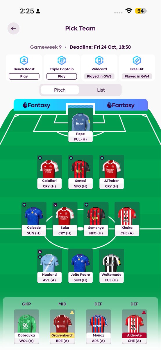 AfterOfficialy's tweet photo. @FPLTom_ pls rate my team thanks watching the stream rn https://t.co/lA4vC3Fz8v