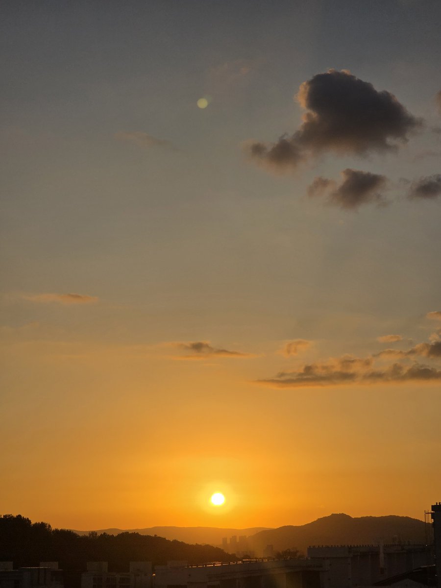 우리집이 노을 맛집이야
