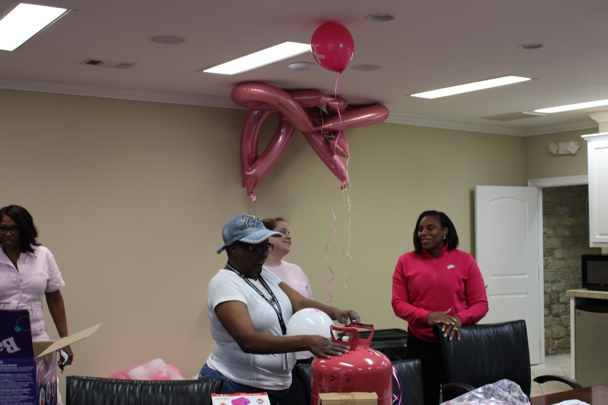 montgcitypandr's tweet image. To finish up Breast Cancer Awareness Month, we wanted to share some behind-the-scenes impromptu photographs of staff doing their best to make the event super successful and beautiful.

#ourmgm #funinmgm #BreastCancerAwarenessMonth