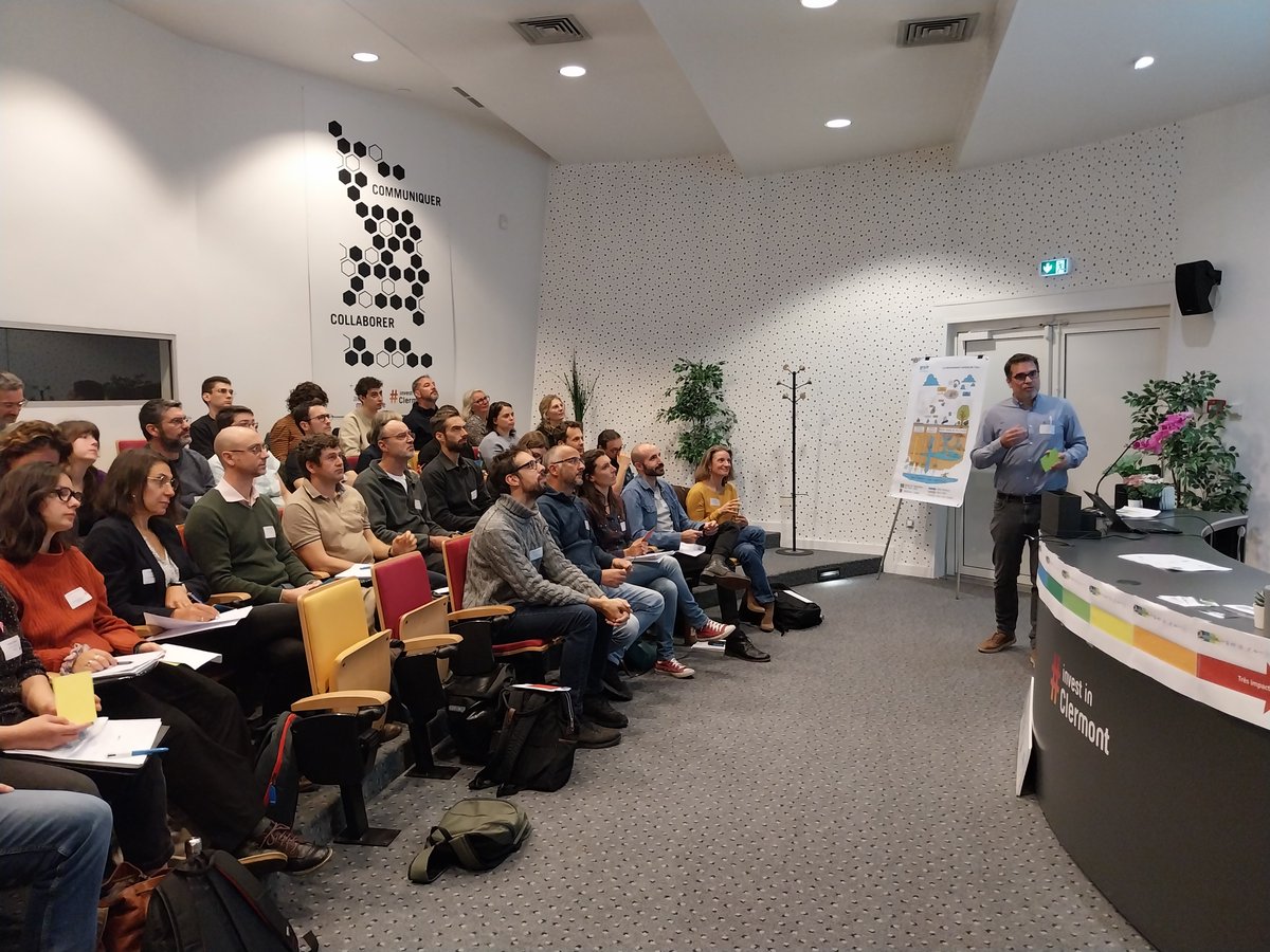 Le Service Eaux de RLV a participé à 1 journée de formation sur les eaux pluviales avec des professionnels (bureau d’étude, architecte, aménageur…)💦

Ce jour-là, le service a abordé 3 sujets affirmant l’expertise &amp; l’exemplarité de RLV sur la gestion intégrée des eaux pluviales