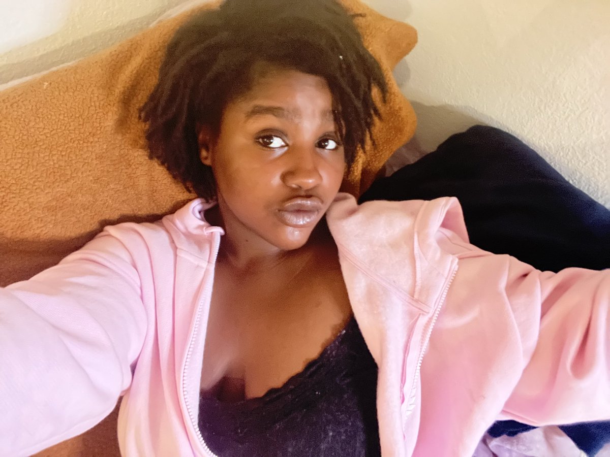 ureebony's tweet photo. I hate everything about you. https://t.co/F8os9TVWvP