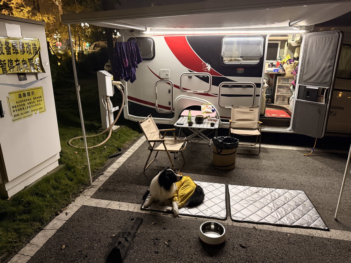 Crypto_Painter tweet media