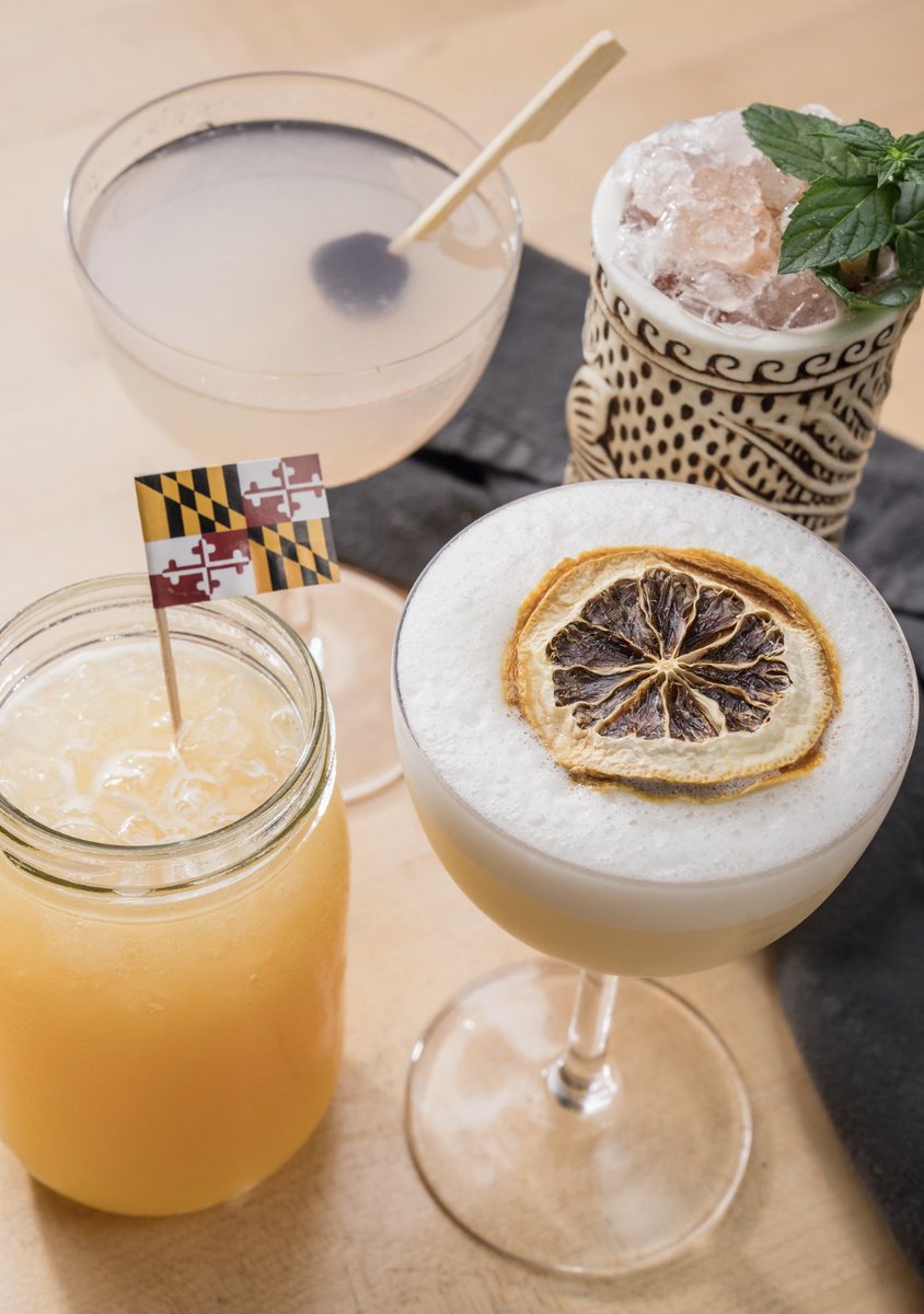 LibsGrillML's tweet image. Shaking up good vibes, one sip at a time. 🍹 
Cheers to unforgettable nights and delicious fall delights! 

#CocktailOClock #SipSipHooray #Fallflavors #LibsGrill