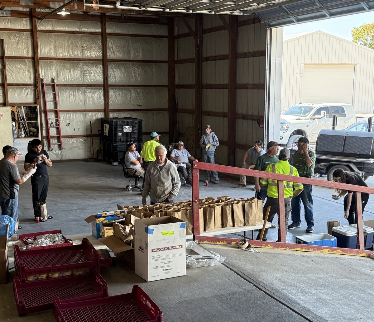 A big thank you to everyone who joined us for our harvest cookouts! M&amp;M Service teams served up 2,800 meals to growers across our 3 counties.

We appreciate your time and partnership — wishing all our customers a safe and successful harvest! 

#Harvest2025 #ThankYou #SafeHarvest